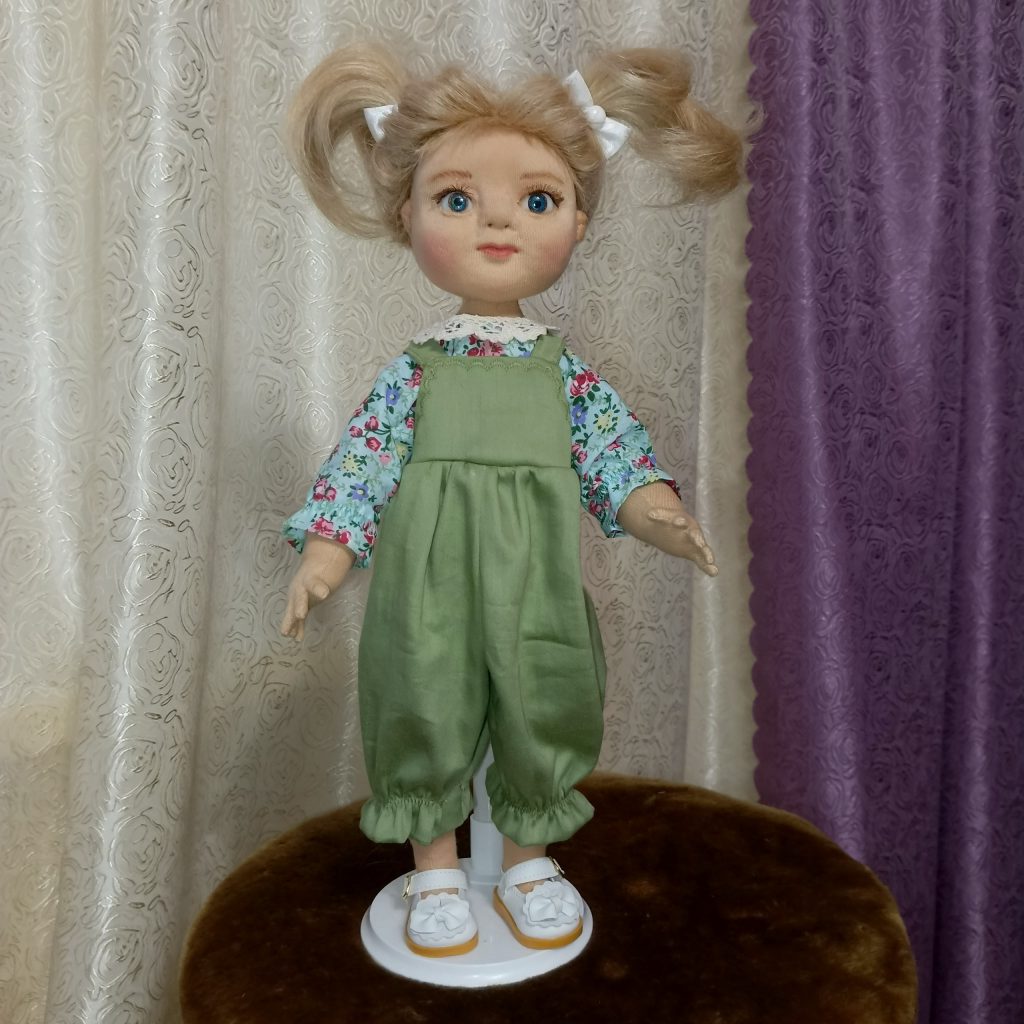 Кукла Соня