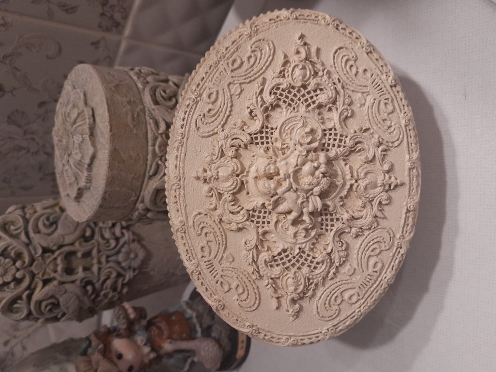 ШКАТУЛКА ПОД СЛОНОВУЮ КОСТЬ АНГЕЛОЧКИ.