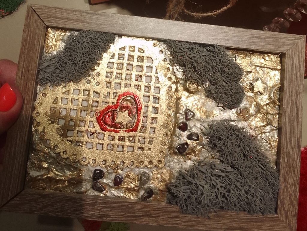 Золотое сердце с ЭКО мхом