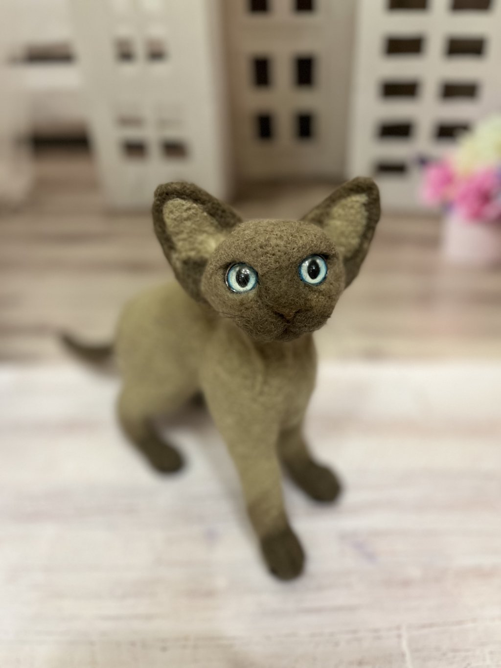Котенок ориентал. Фигурка из шерсти