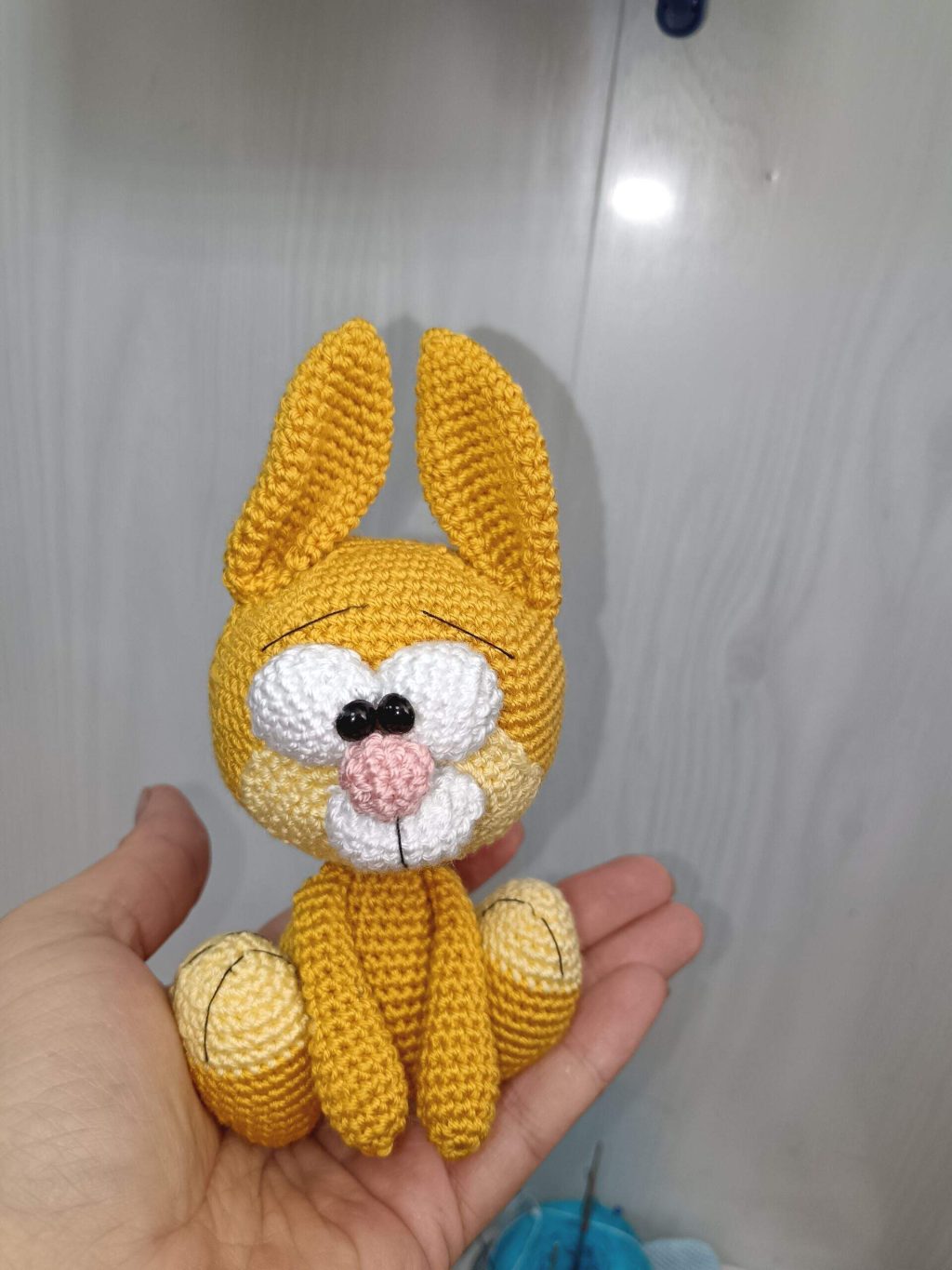 Смешной зайка