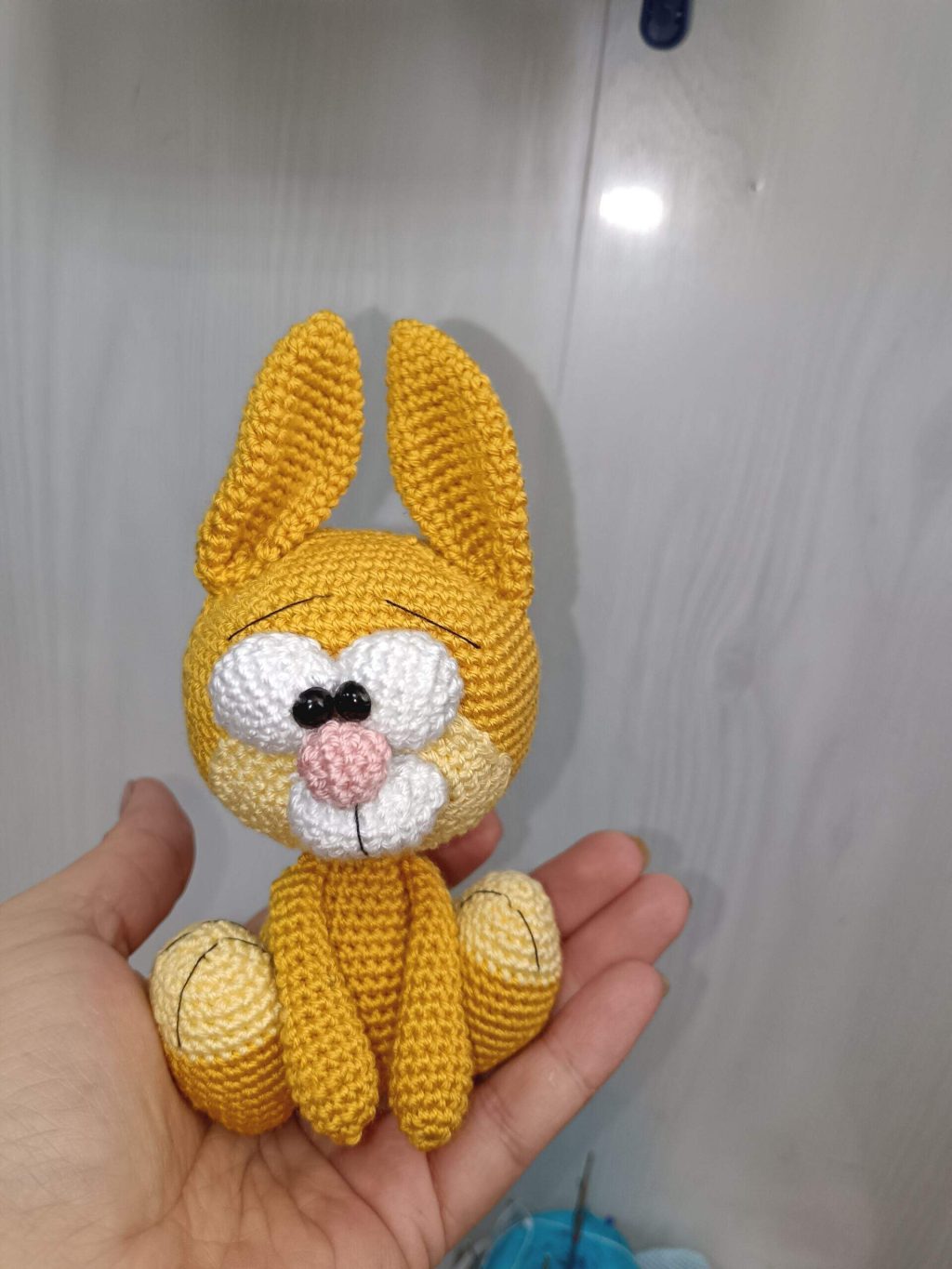 Смешной зайка