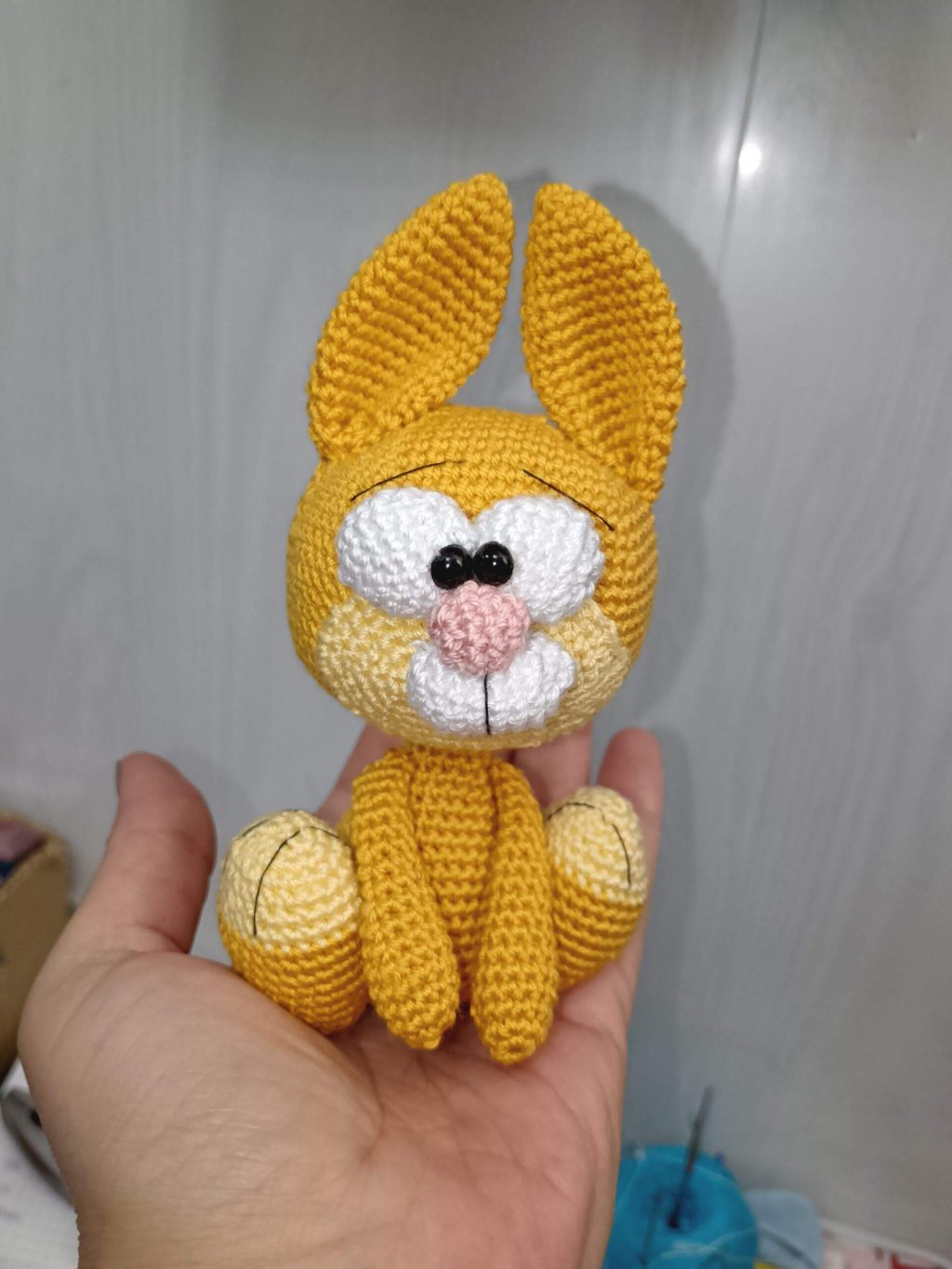 Смешной зайка