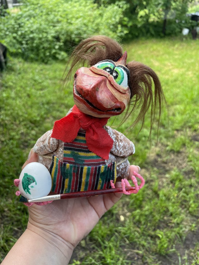 Петушок художник