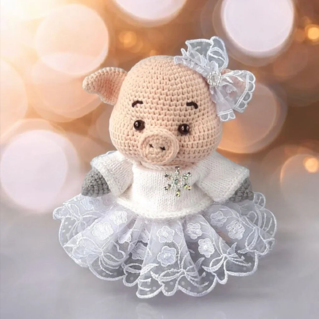 Свинка крючком амигуруми, интерьерная игрушка