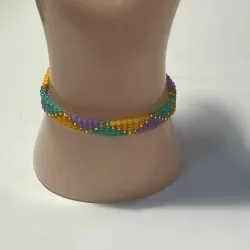 Браслет из бисера
