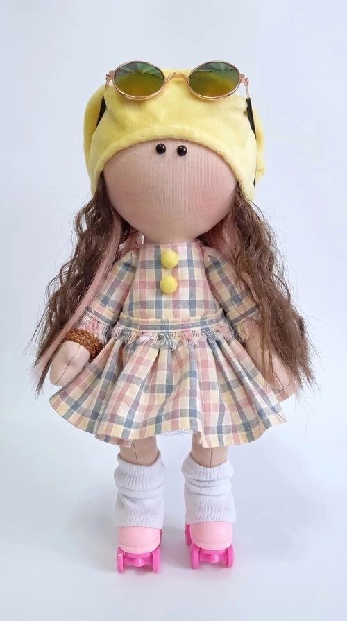 Кукла текстильная