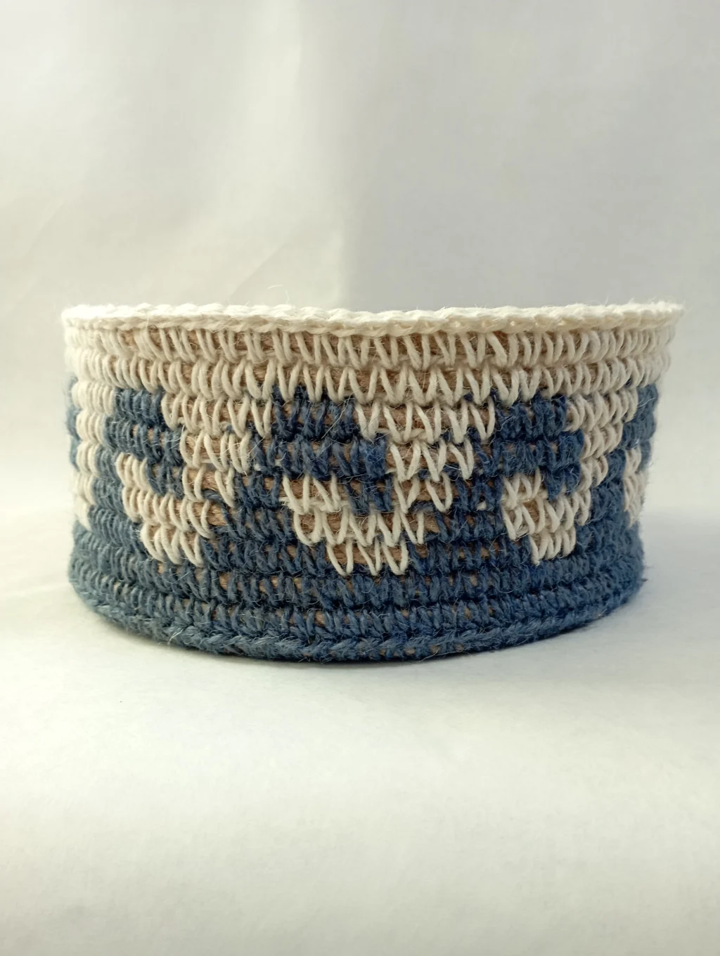Корзинка из джута Морская