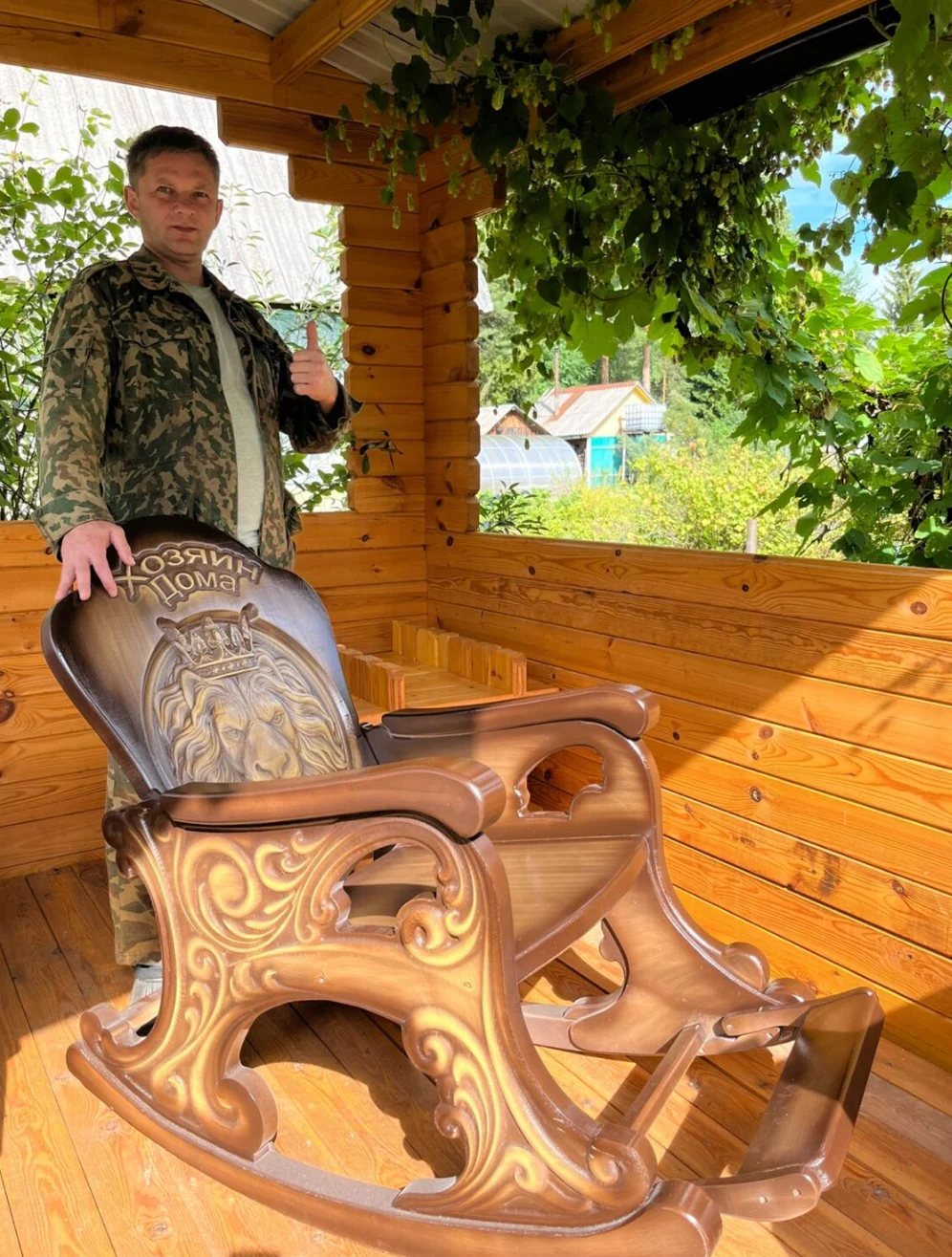 Кресло-качалка ручной работы