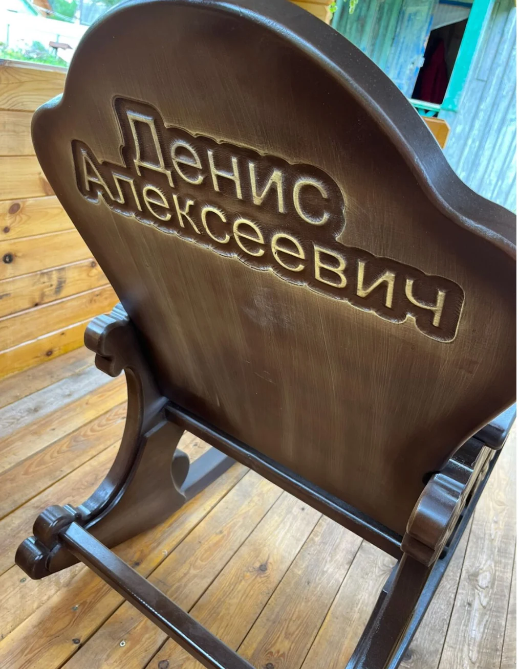 Кресло-качалка ручной работы