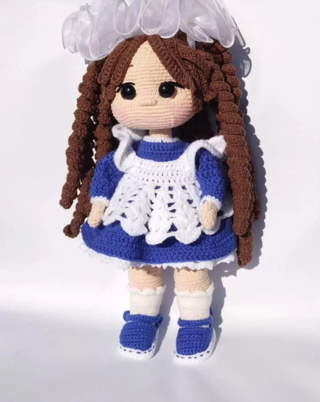Кукла вязанная амигуруми