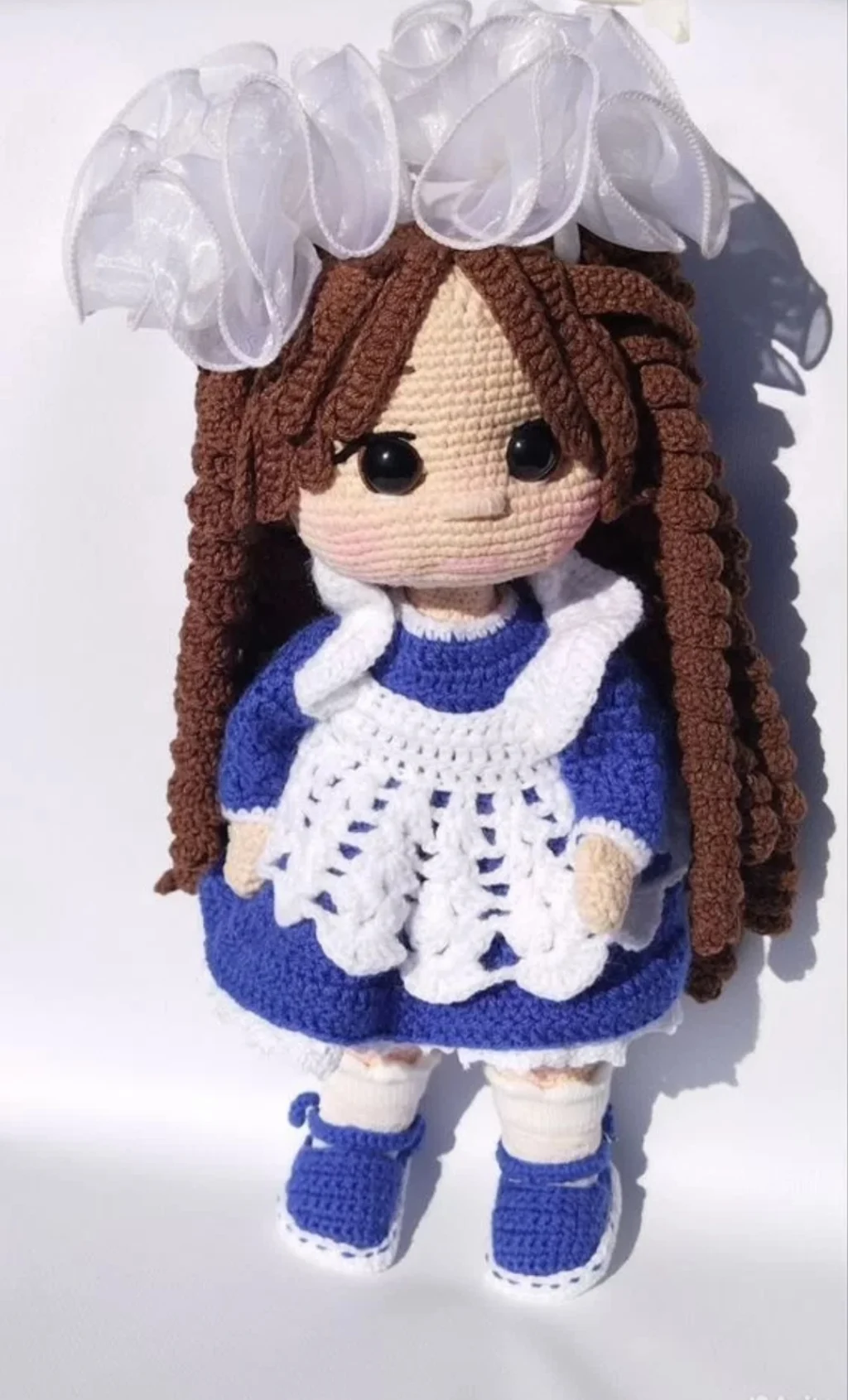 Кукла вязанная амигуруми