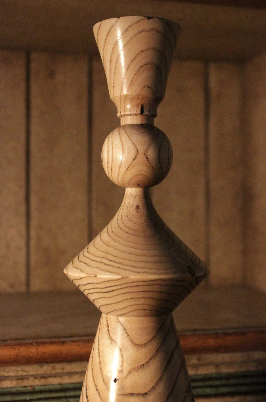 Подсвечник